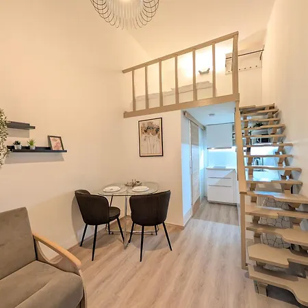 Rumbach 12 Apartman *